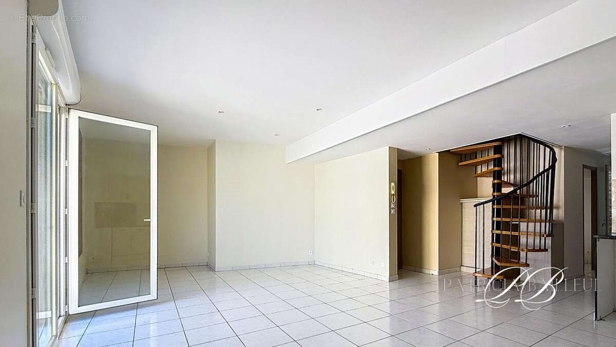 Appartement à vendre, 72m², Pia