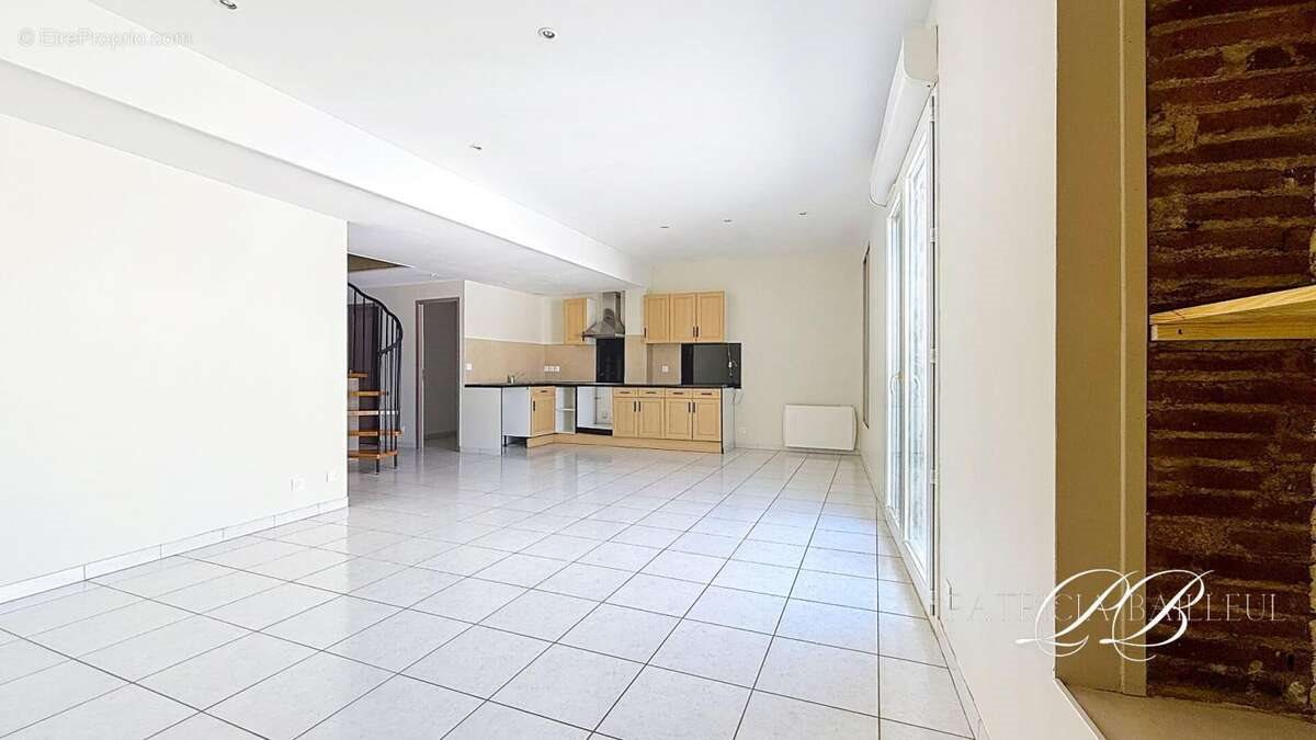 Appartement à vendre, 72m², Pia