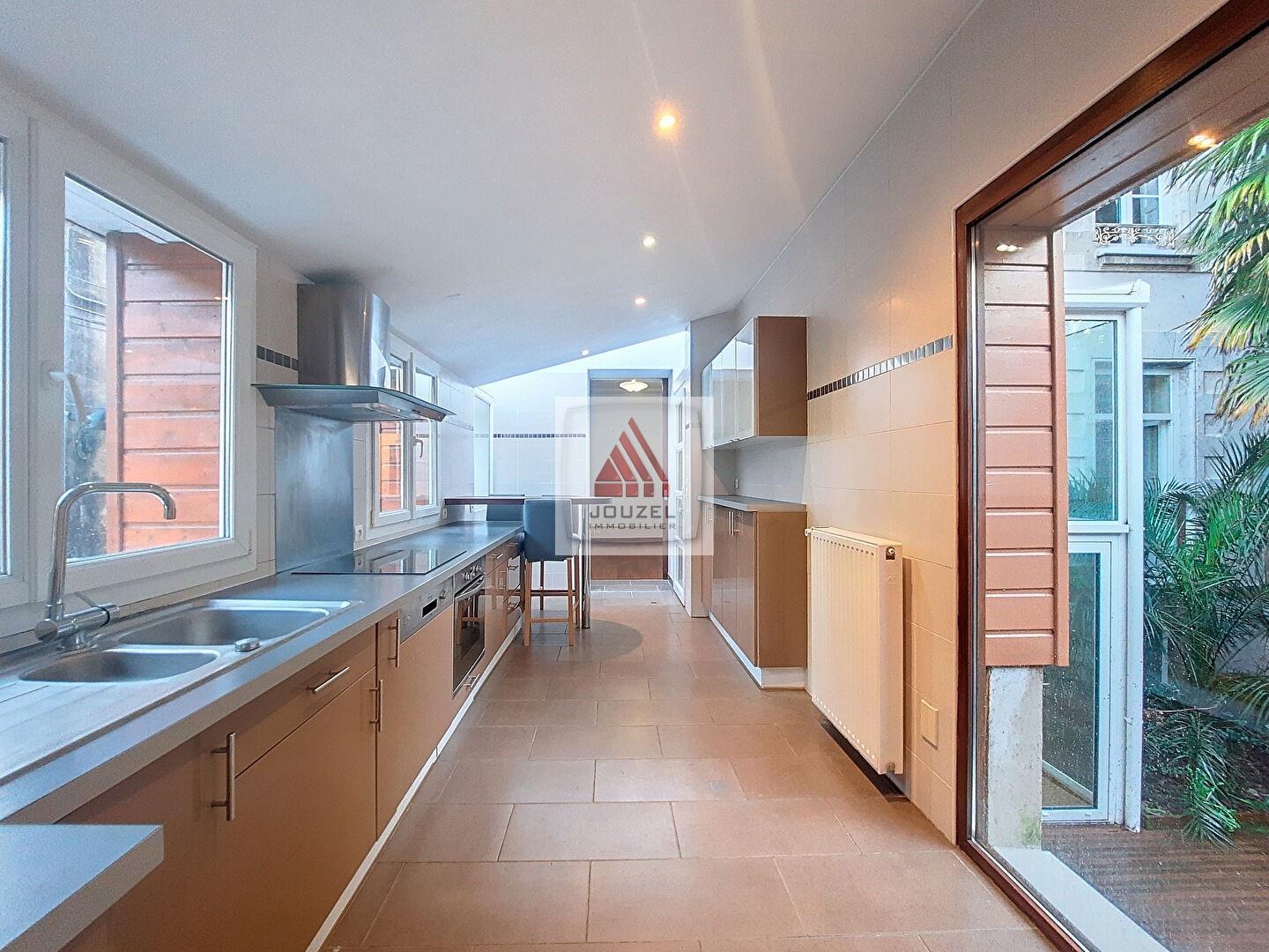 Appartement à vendre, 131m², Nantes