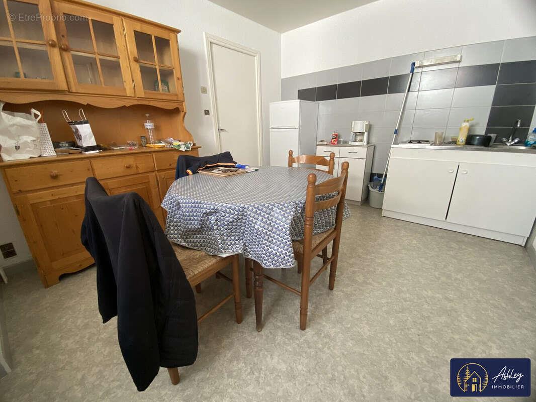 Appartement à vendre, 328m², Bort-les-Orgues
