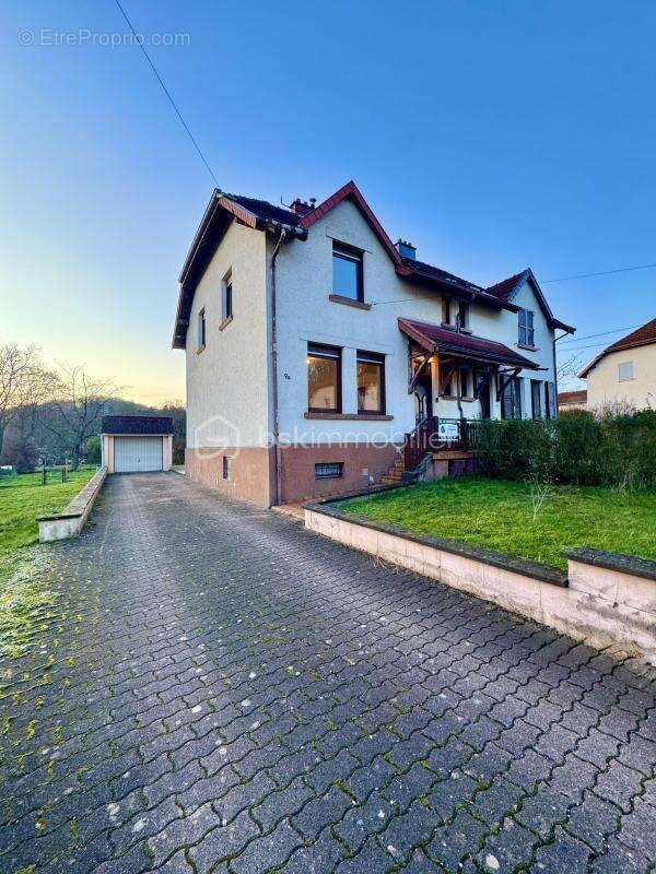Maison à vendre, 106m², Creutzwald