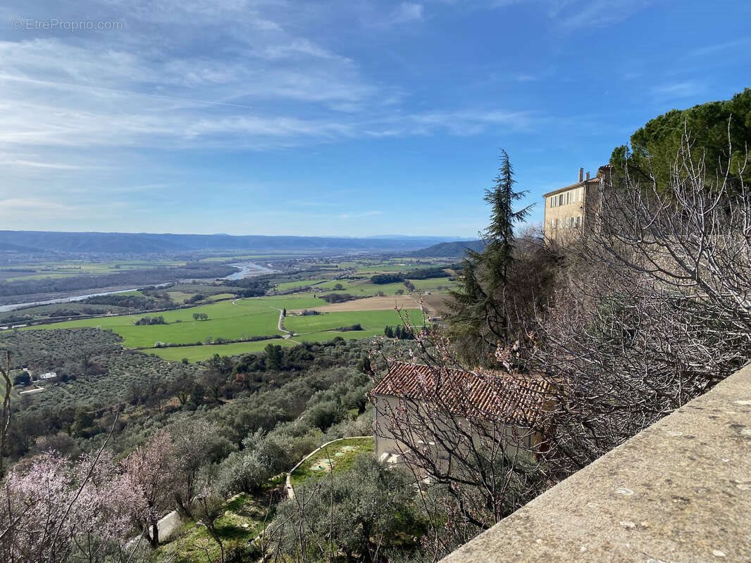 Maison à vendre, 150m², Lurs