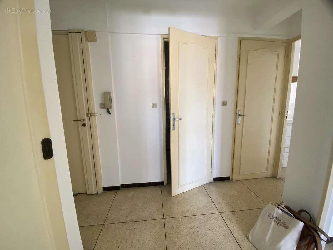 Appartement à vendre, 61m², Marseille 4ème