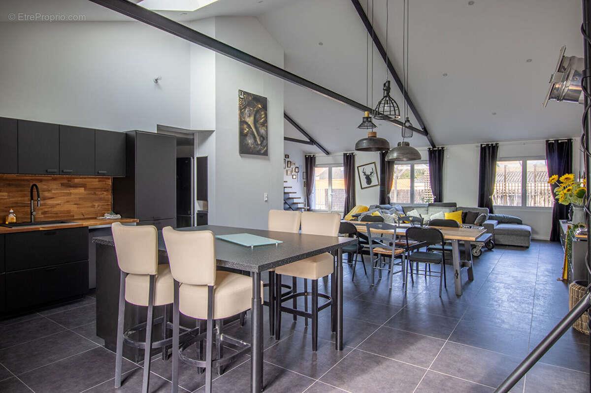 Appartement à vendre, 156m², Machecoul