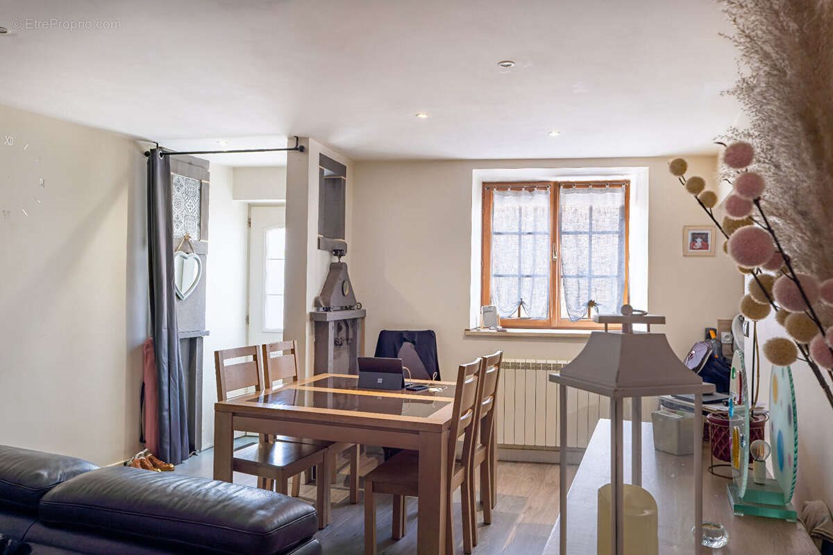 Maison à vendre, 70m², Brioude