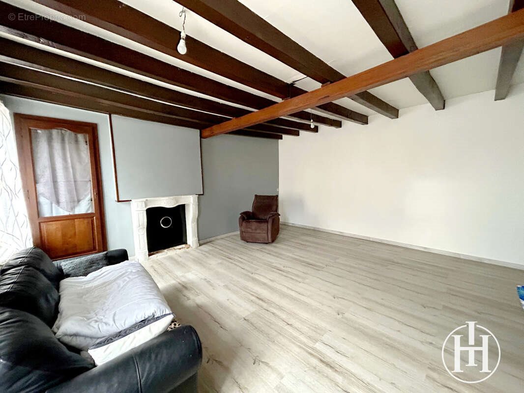 Maison à vendre, 150m², Ainay-le-Château