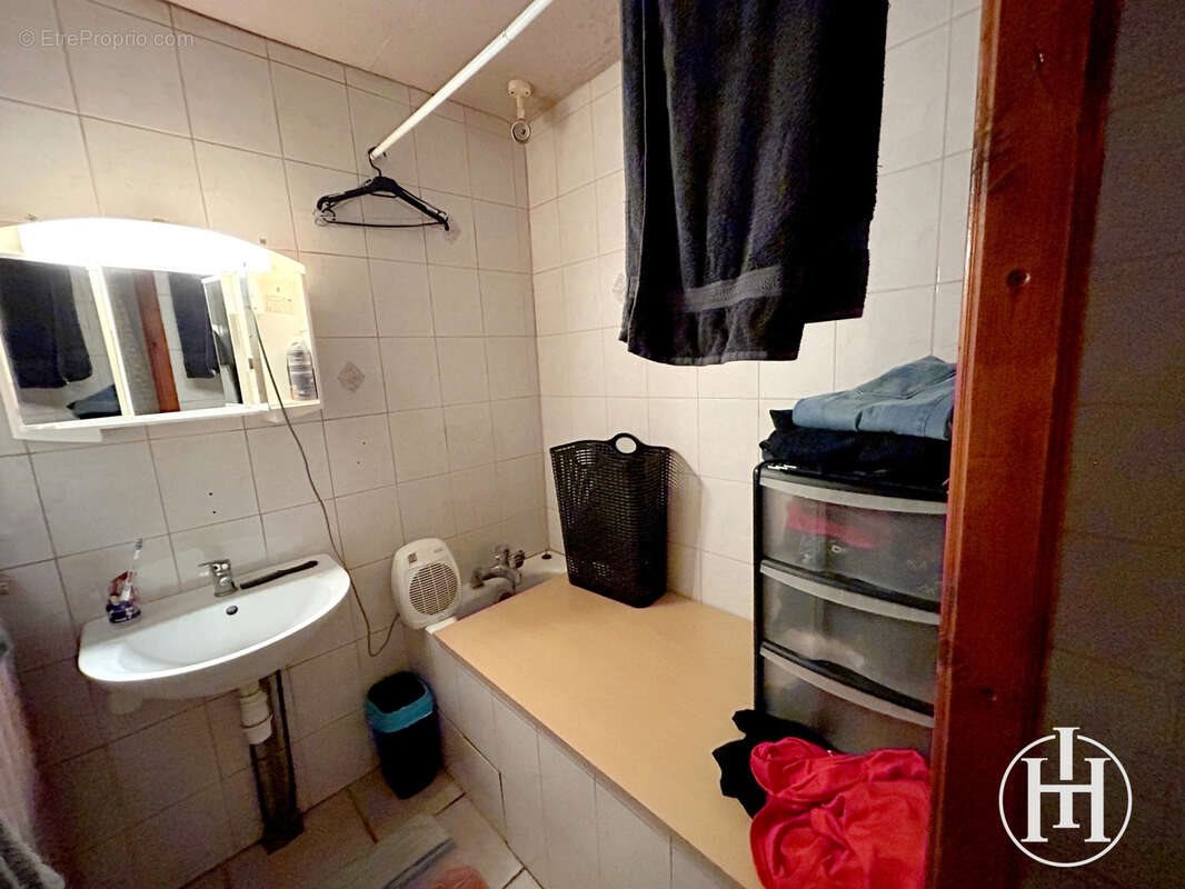 Maison à vendre, 150m², Ainay-le-Château