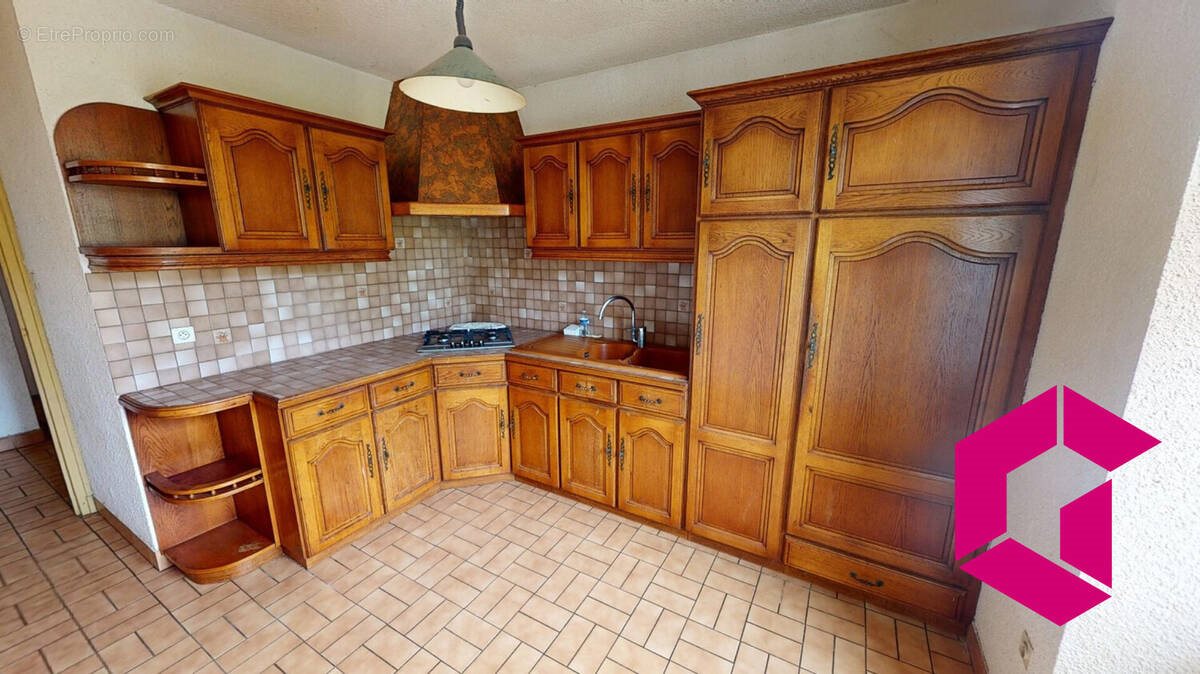 Appartement à vendre, 98m², Saint-Paul-en-Cornillon