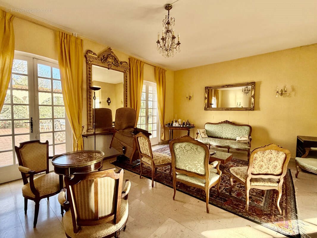 Maison à vendre, 267m², Labastide-d'Anjou