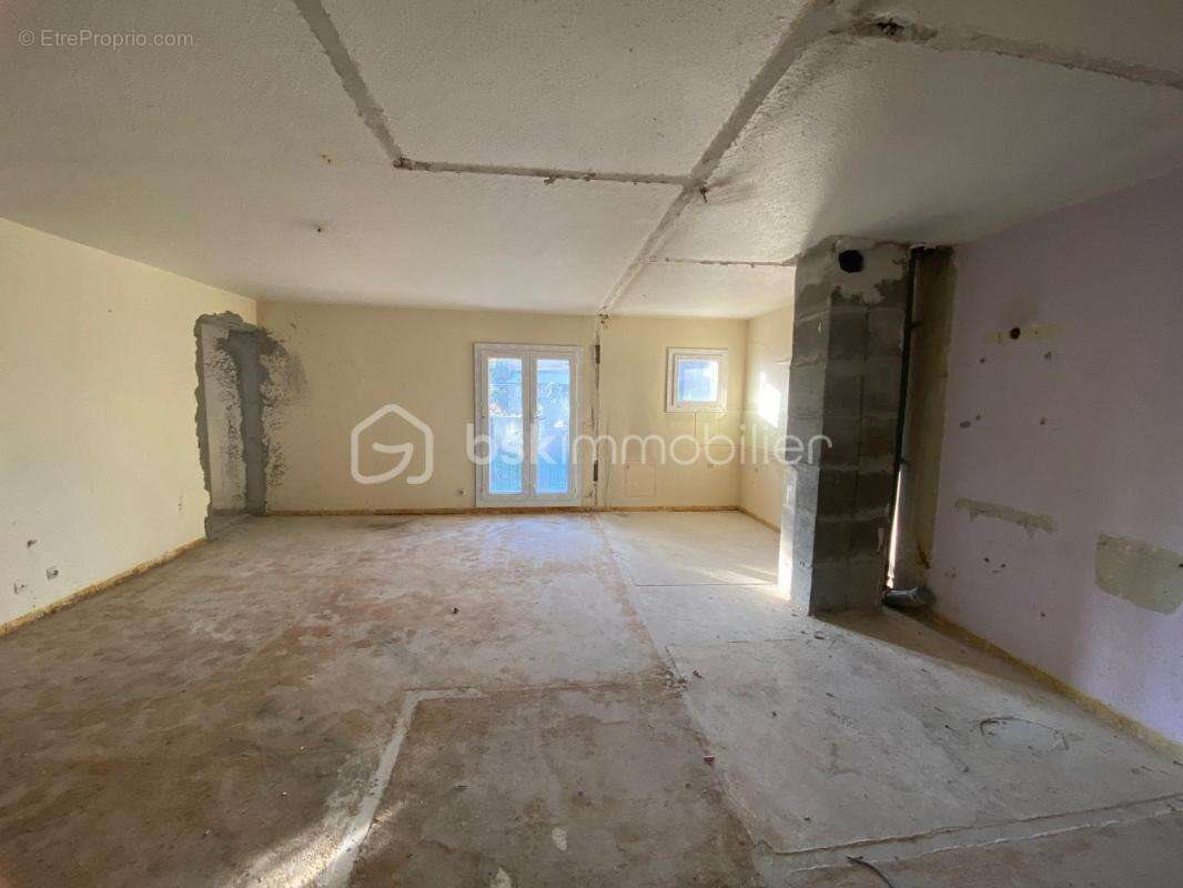 Appartement à vendre, 103m², Saint-Christol