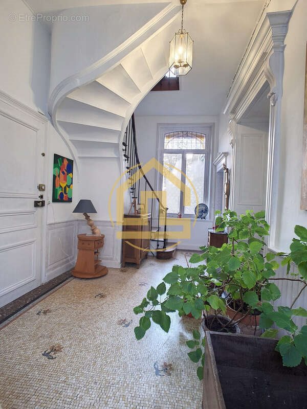 Maison à vendre, 430m², Le Quesnoy