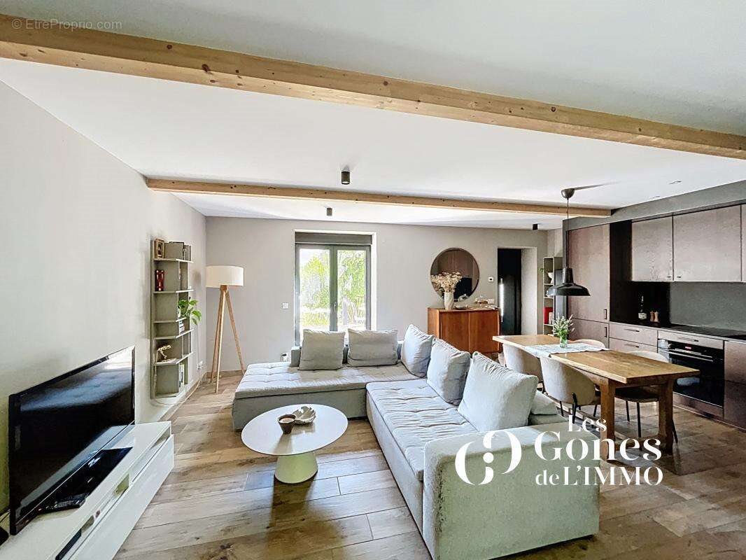 Appartement à vendre, 4m², Toussieux