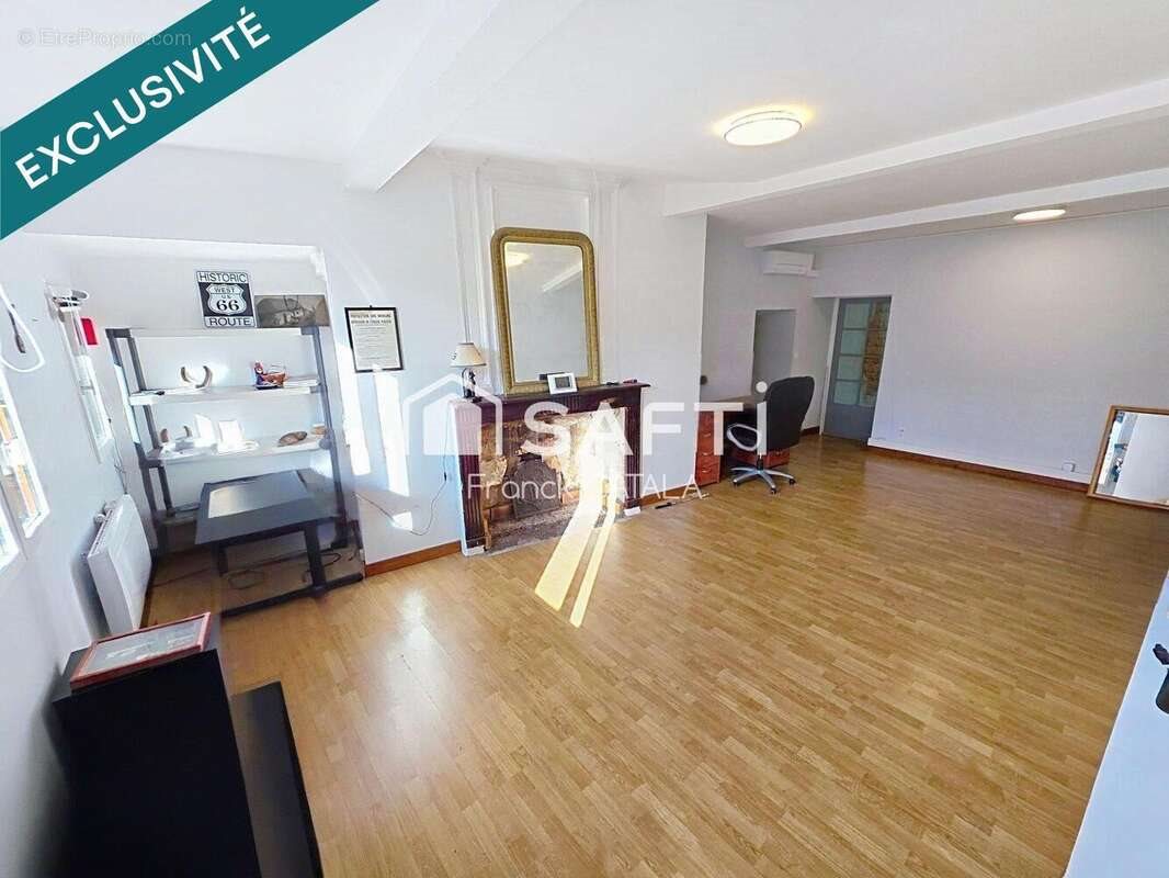 Appartement à vendre, 370m², Villenouvelle
