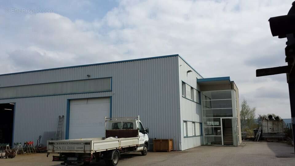 Appartement à vendre, 800m², Thaon-les-Vosges