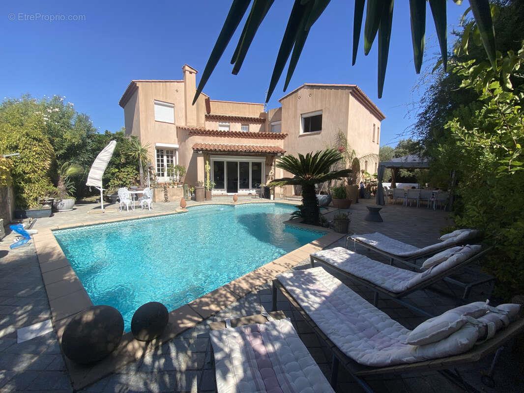 Maison à vendre, 214m², Nice