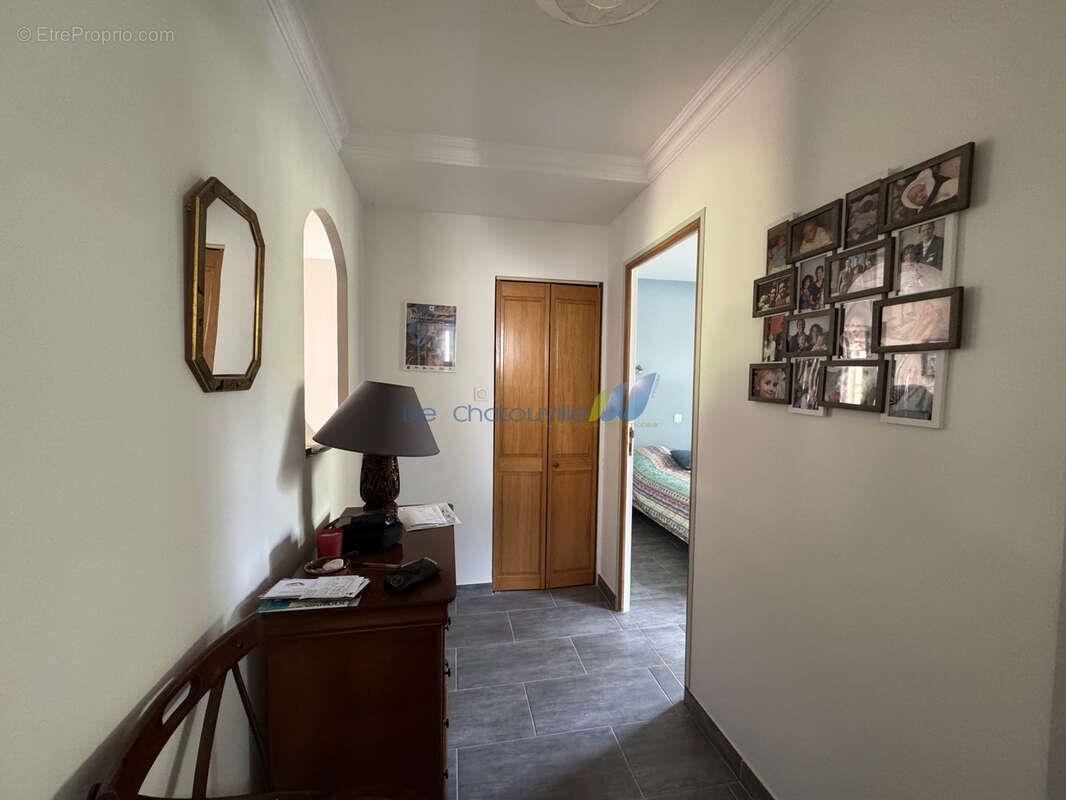 Appartement à vendre, 63m², Toulon