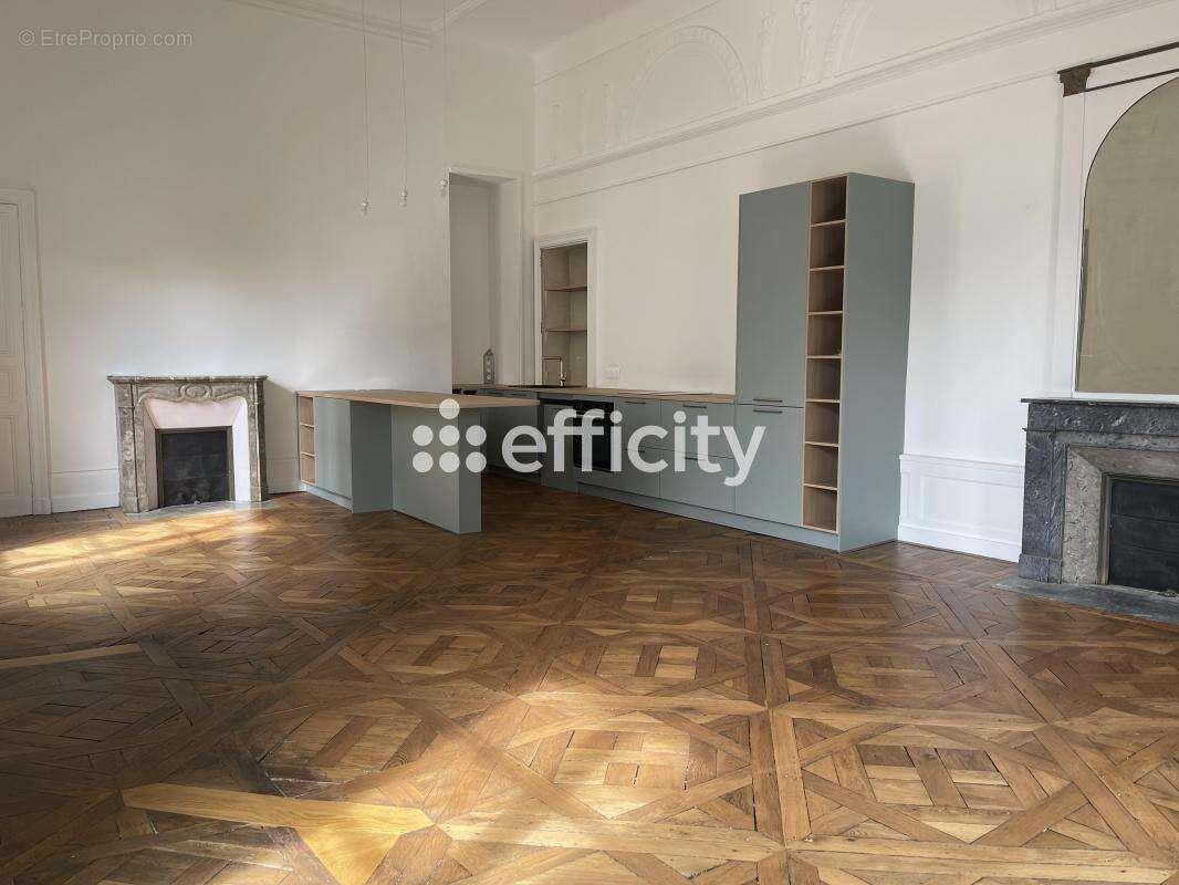 Appartement à vendre, 127m², Nantes