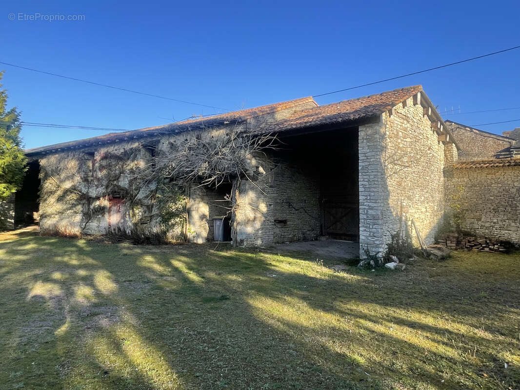 Maison à vendre, 200m², Amberre