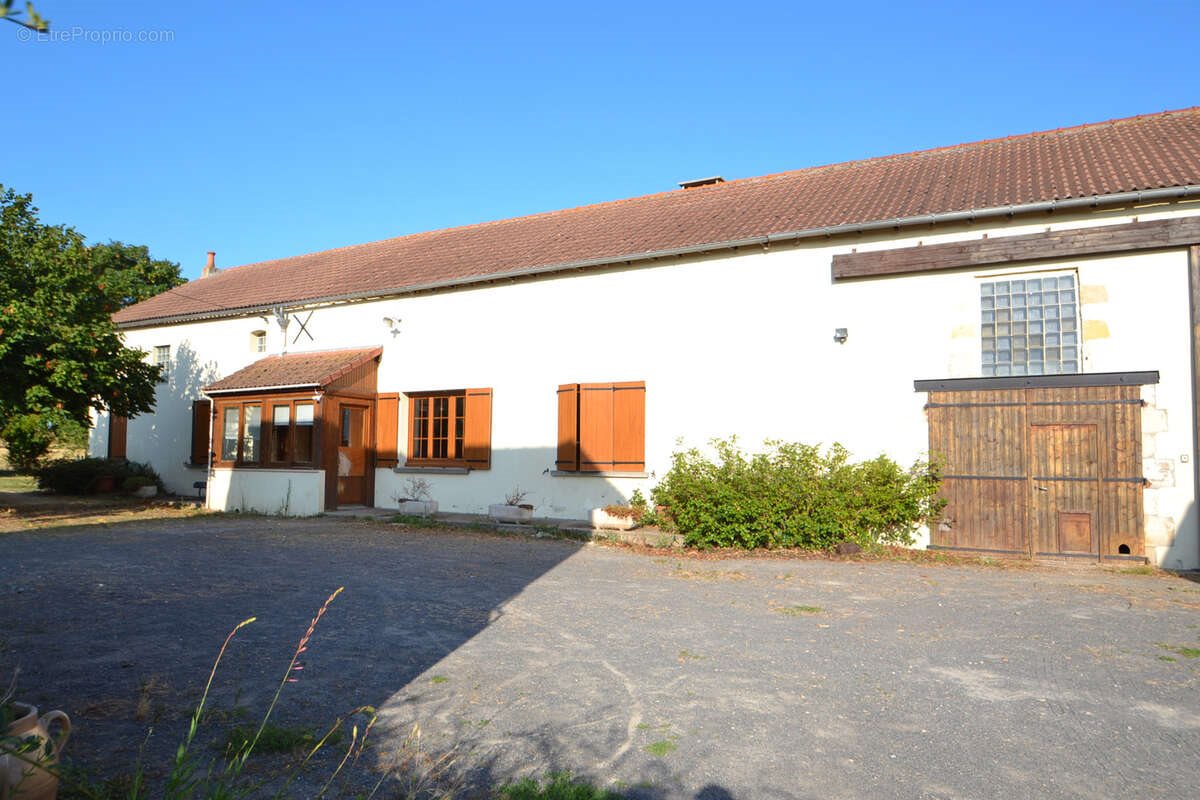 Maison à vendre, 113m², Monteignet-sur-l'Andelot