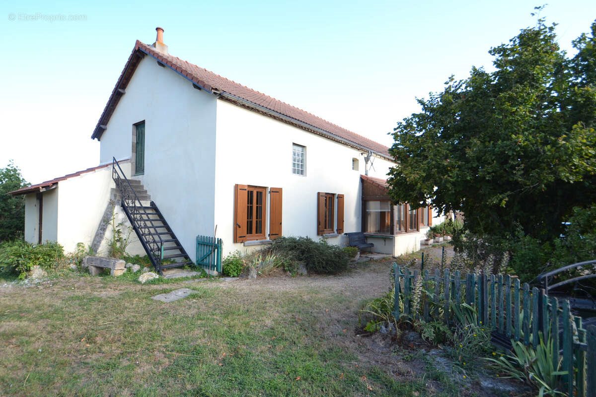 Maison à vendre, 113m², Monteignet-sur-l'Andelot