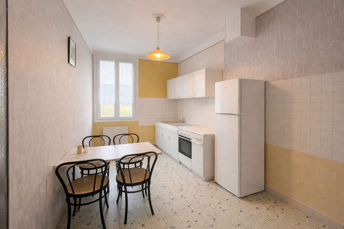 Maison à vendre, 51m², Vic-le-Comte