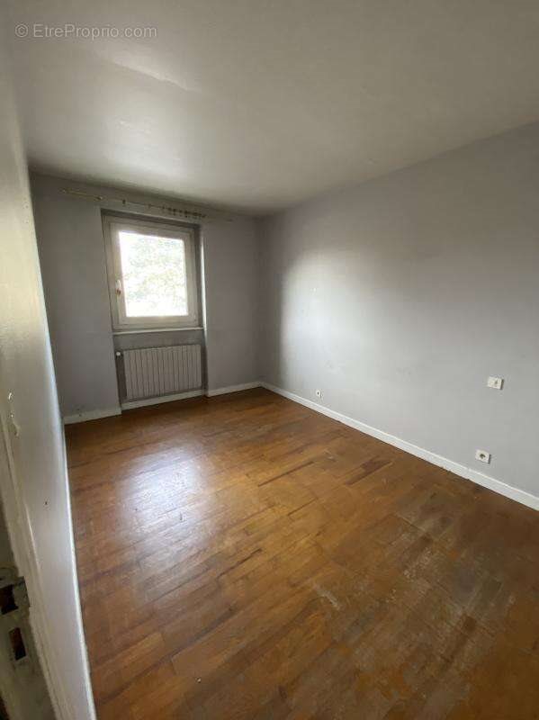 Appartement à vendre, 151m², Saint-Etienne