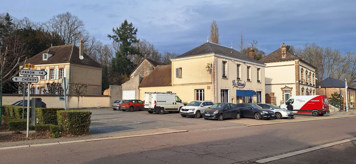 Maison à vendre, 193m², Saint-Valérien