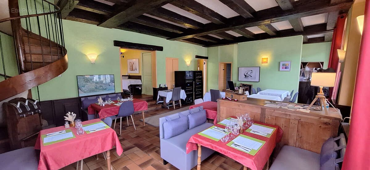 Maison à vendre, 193m², Saint-Valérien