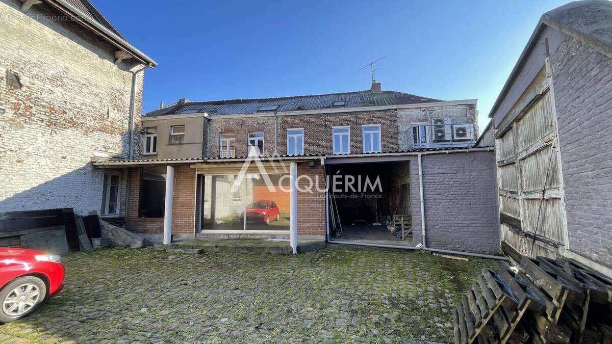 Appartement à vendre, 600m², Carvin