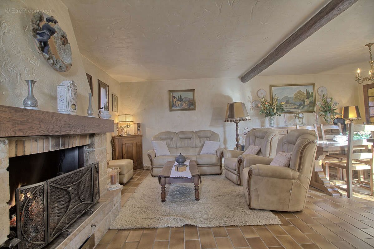 Maison à vendre, 389m², Cagnes-sur-Mer