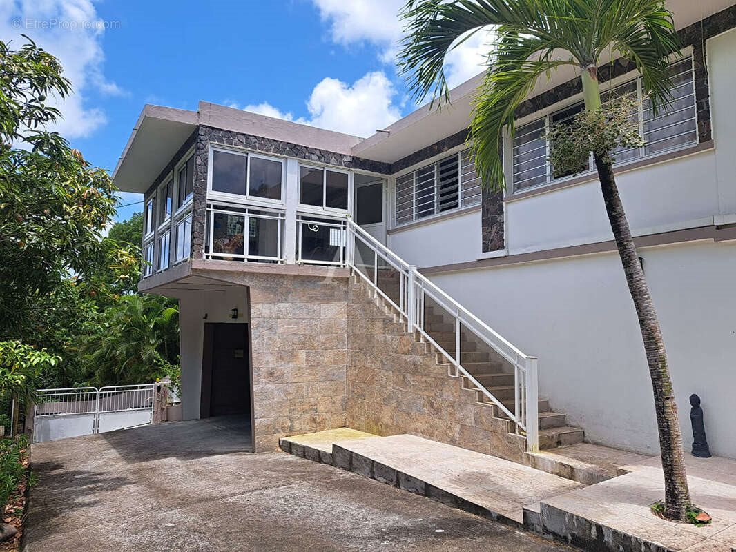 Maison à vendre, 166m², Fort-de-France