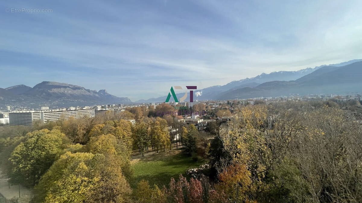 Appartement à vendre, 83m², Saint-Egrève