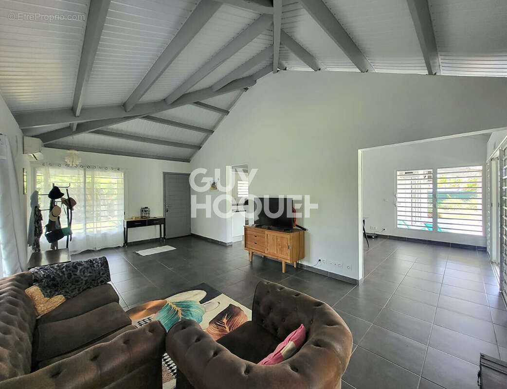 Maison à vendre, 107m², Kourou