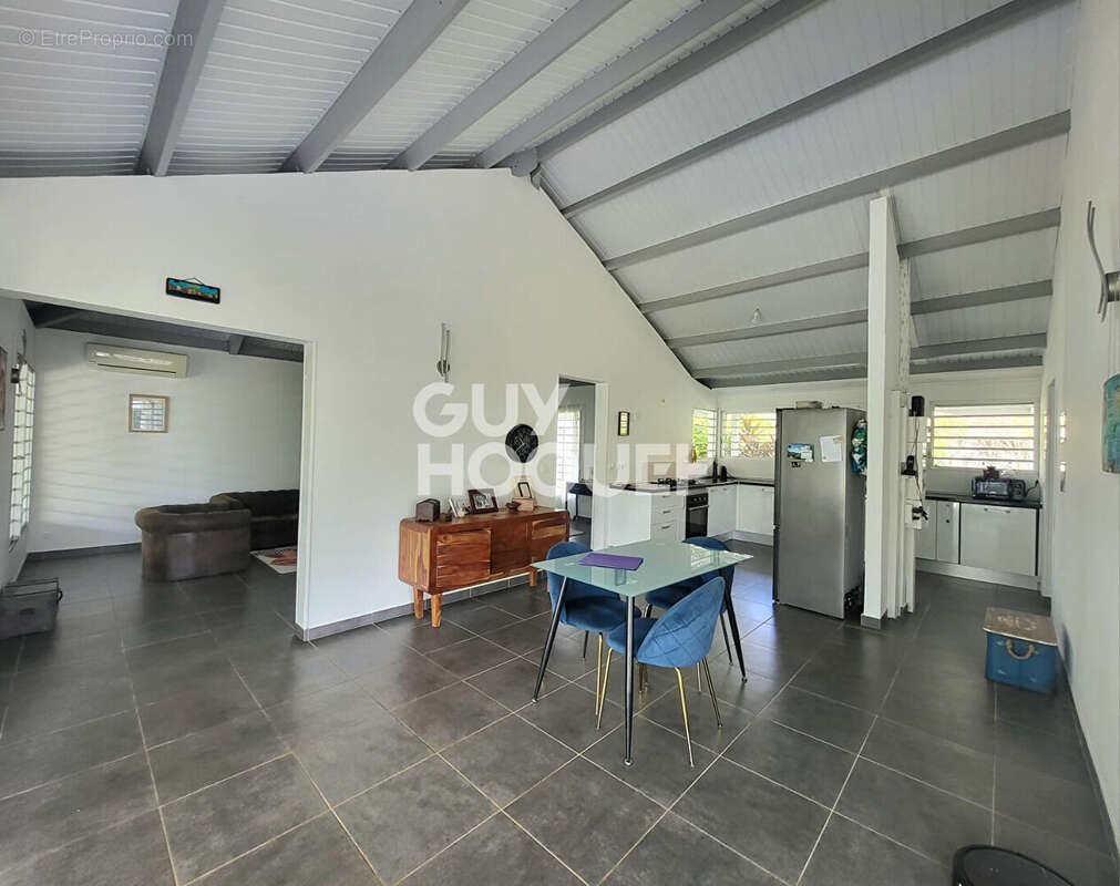 Maison à vendre, 107m², Kourou