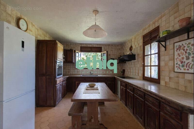 Maison à vendre, 180m², Capesterre-Belle-Eau