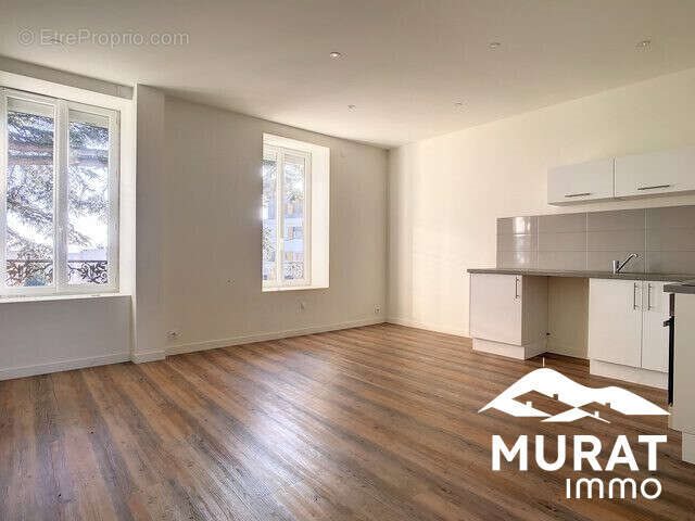 Appartement à vendre, 126m², Le Cendre