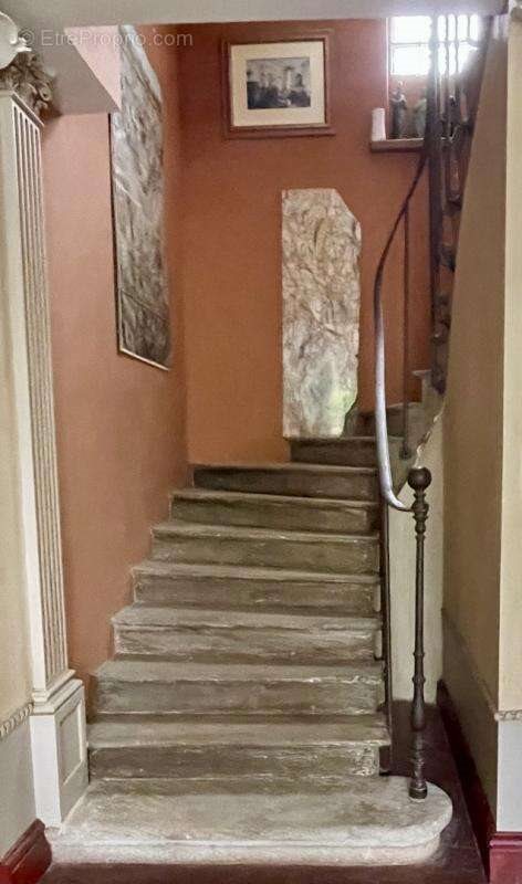 Appartement à vendre, 560m², Crozant