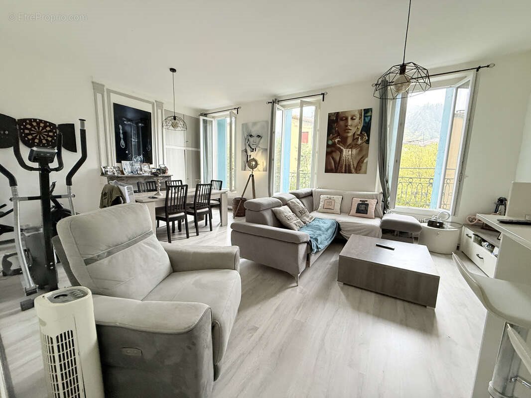 Appartement à vendre, 80m², Le Vigan