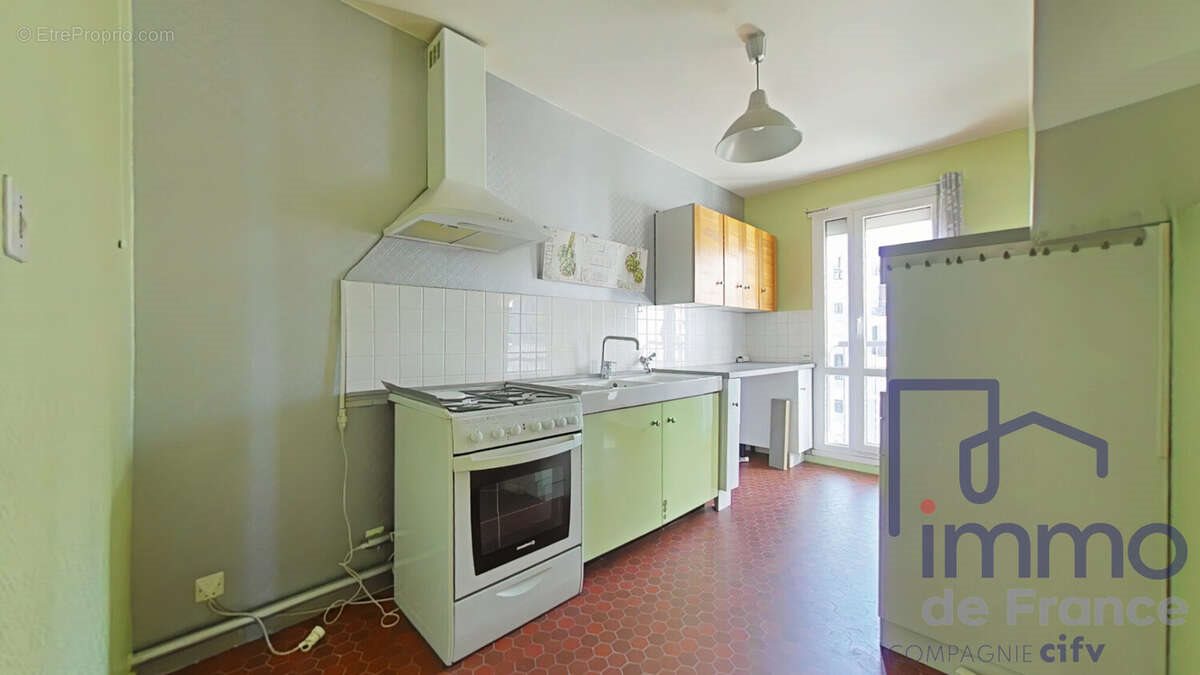Appartement à vendre, 66m², Saint-Etienne