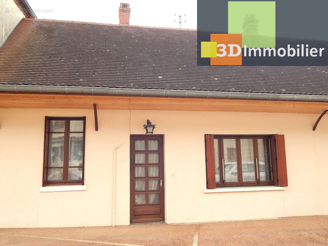 Maison à vendre, 118m², Lons-le-Saunier