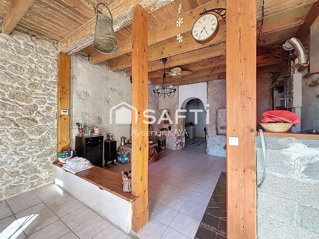 Maison à vendre, 93m², Lavans-lès-Saint-Claude
