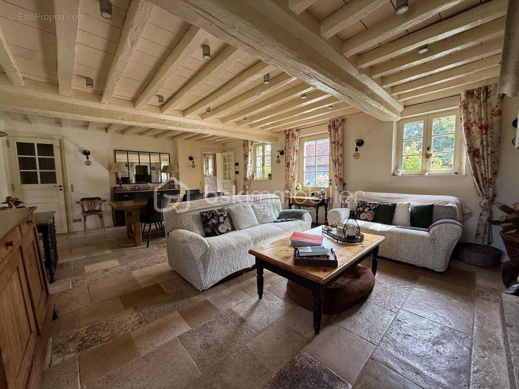 Maison à vendre, 176m², Pont-l'Evêque