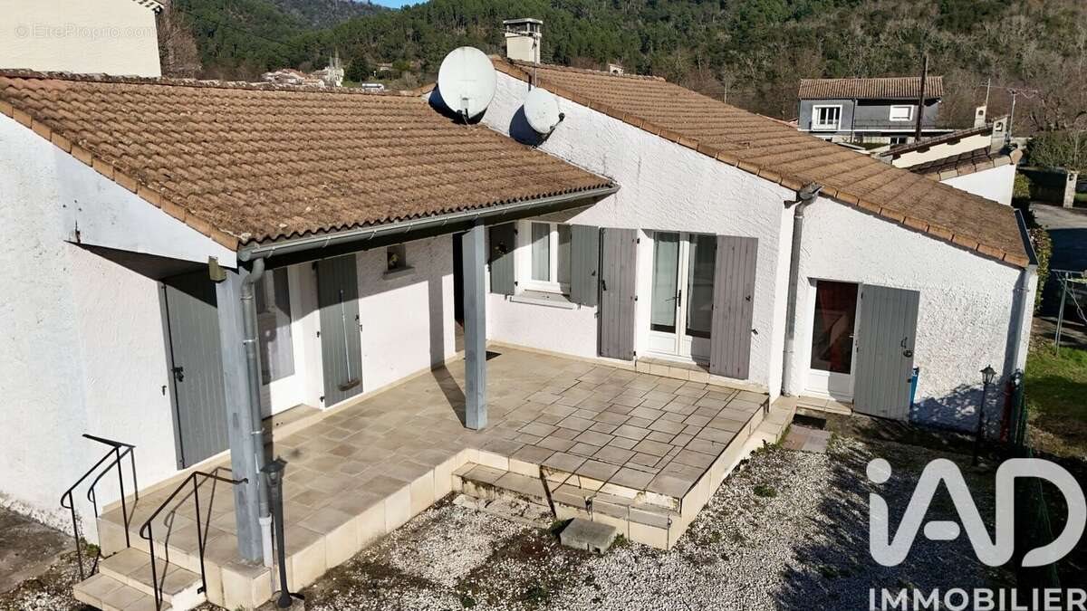 Maison à vendre, 122m², Aubenas