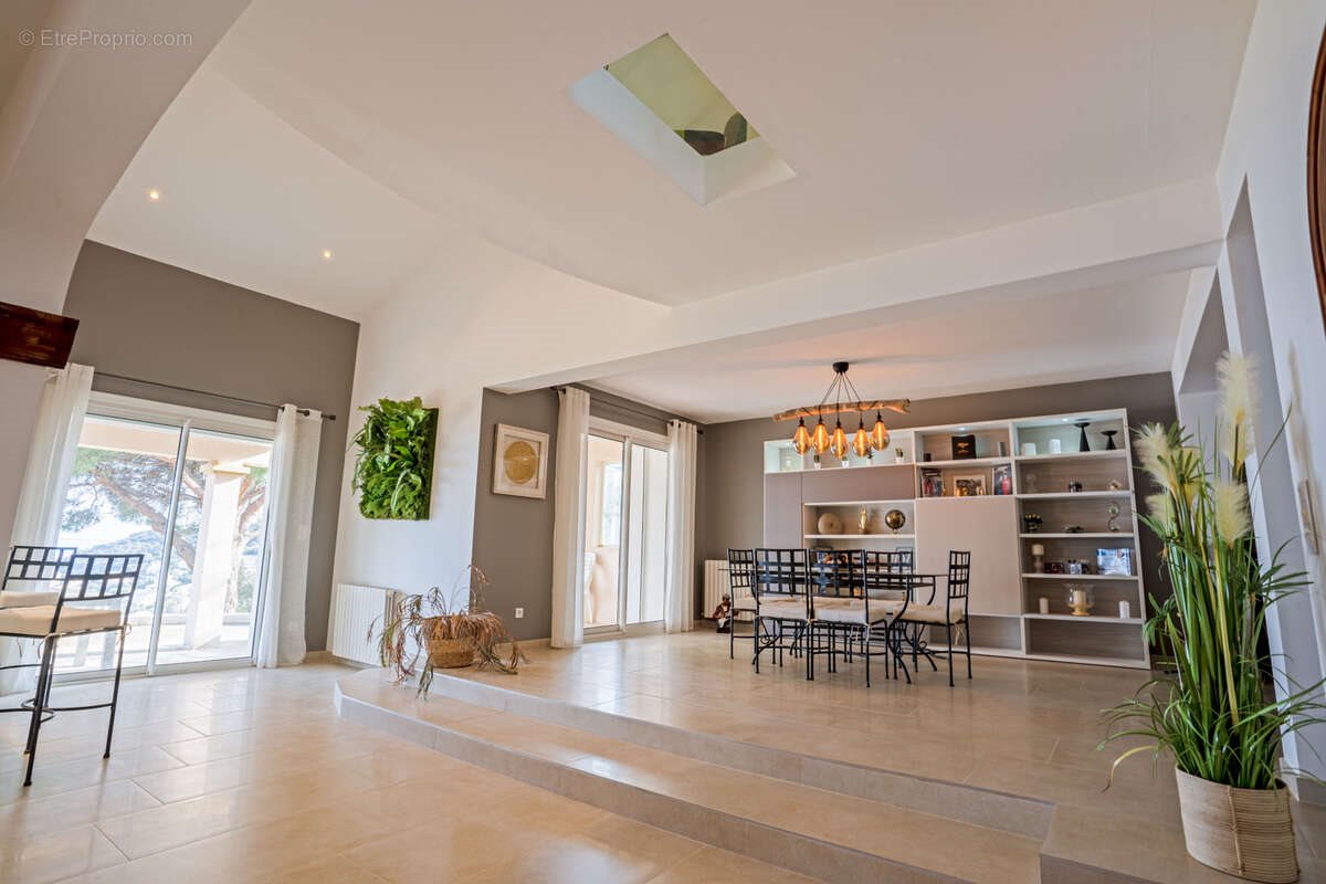 Maison à vendre, 203m², Santa-Maria-di-Lota