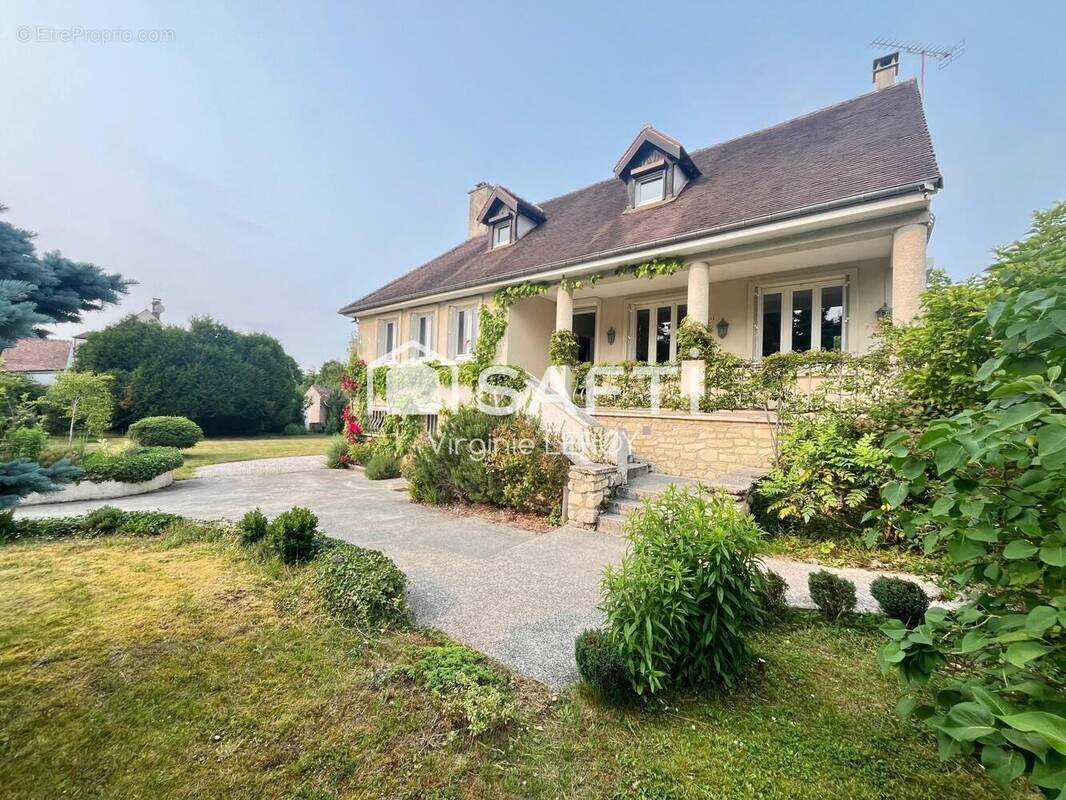 Maison à vendre, 149m², Lacroix-Saint-Ouen