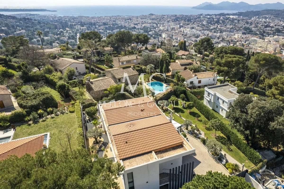 Maison à vendre, 220m², Le Cannet