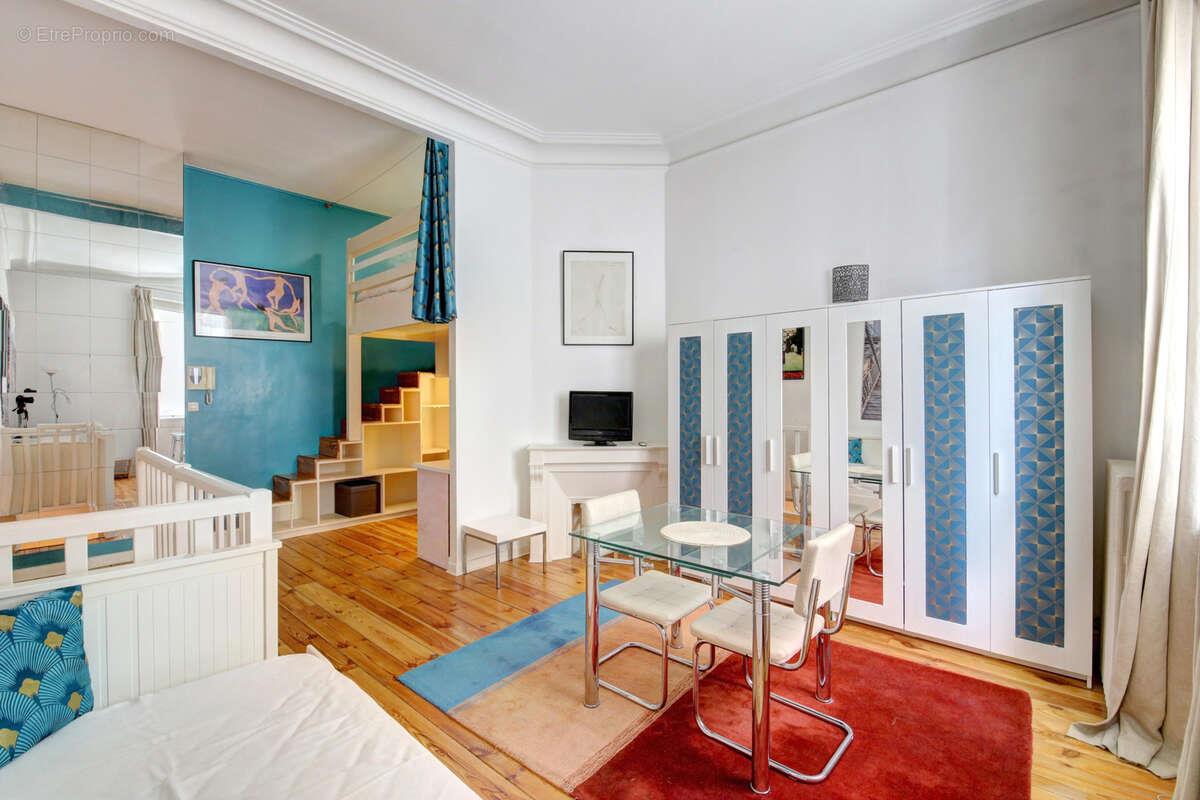 Appartement à vendre, 33m², Paris 7ème