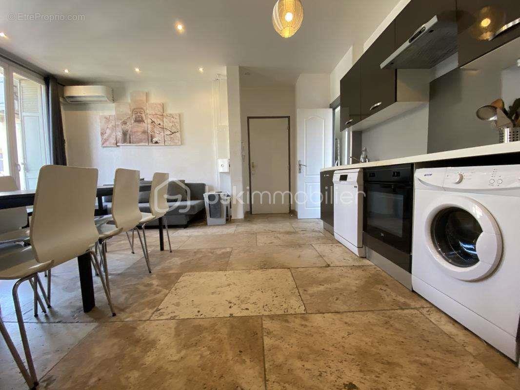 Appartement à vendre, 77m², Toulon