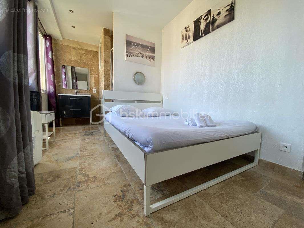 Appartement à vendre, 77m², Toulon