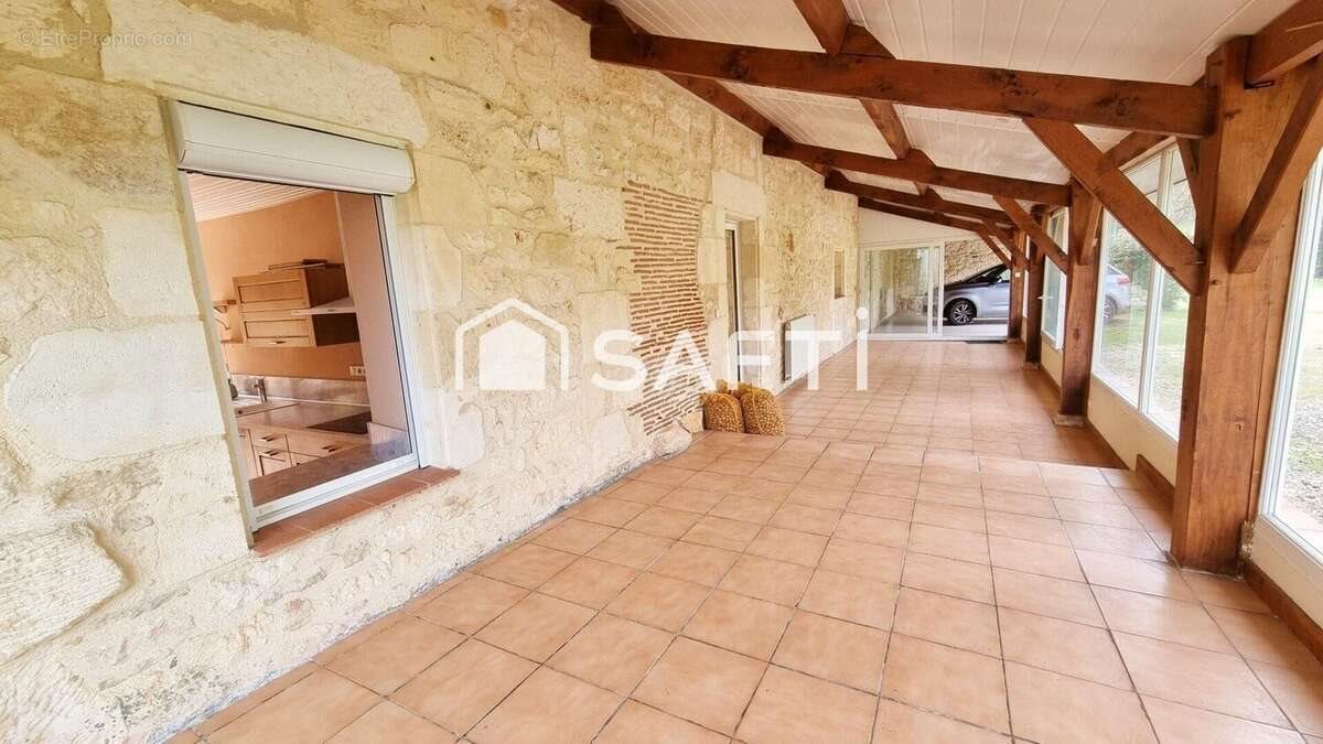 Maison à vendre, 168m², Fumel